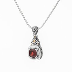 Přívěsek Garnet