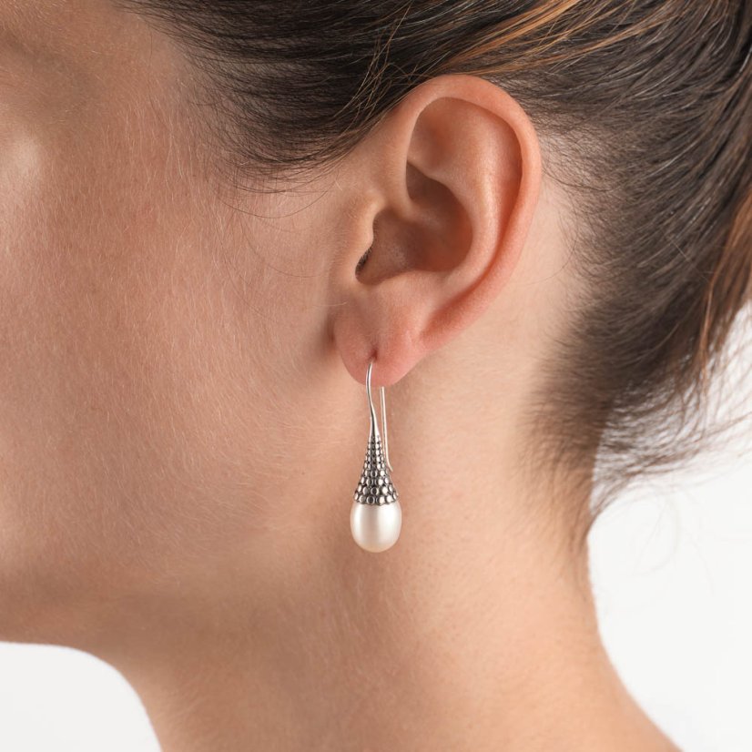 Pearl earrings Drop