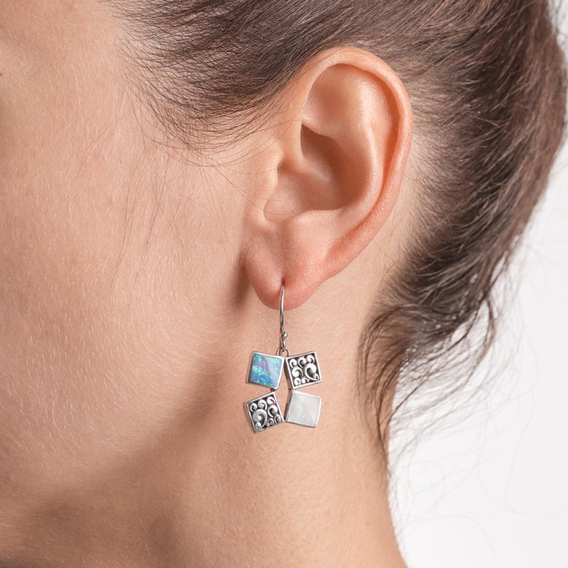 Silberne Hängeohrringe Belah mit Opal - Edelmetall: Sterlingsilber (925)