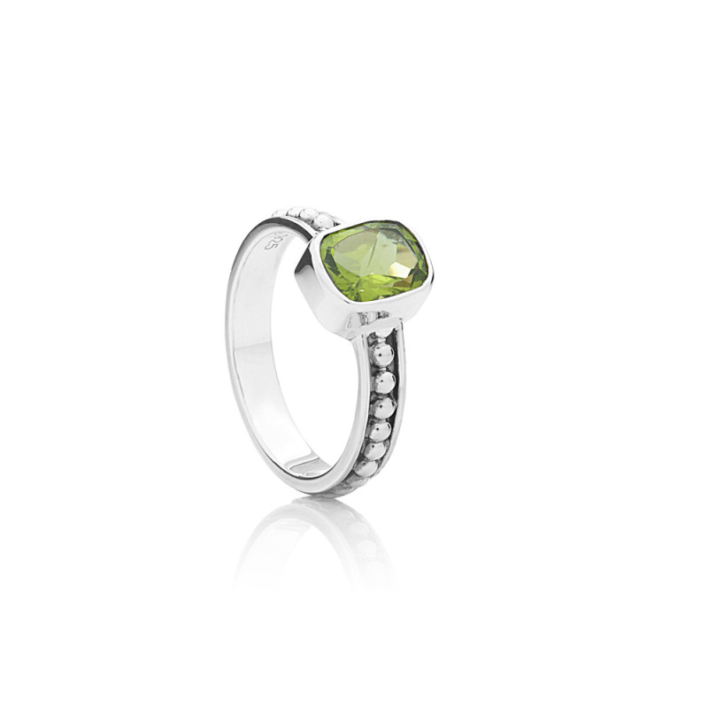 Silver ring Olivine - Colour: Green, Precious metal: Sterling silver (925), Ring size: 52, Gemstones: Olivine