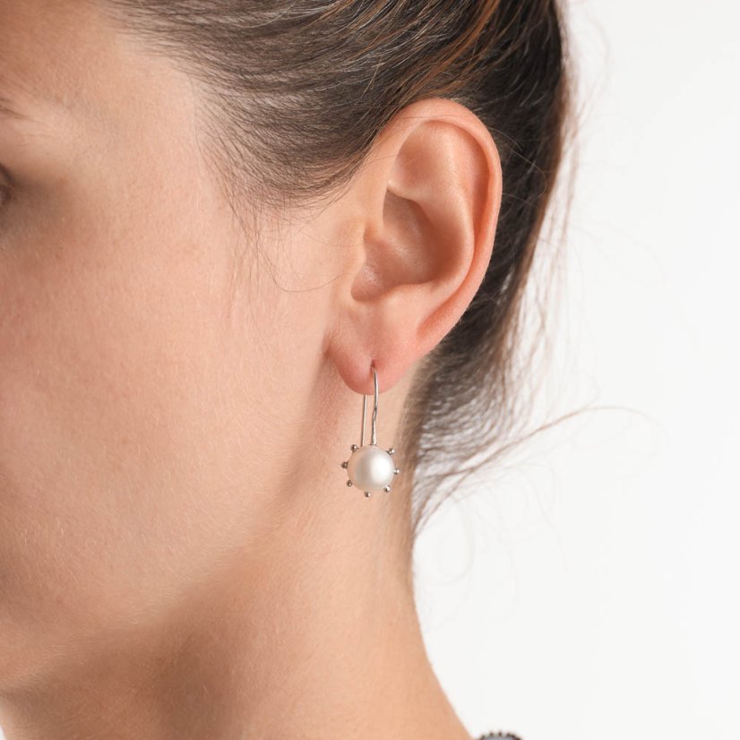 Putri Pearl Earrings