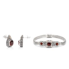 Set din argint ciocănit Garnet – brățară și cercei